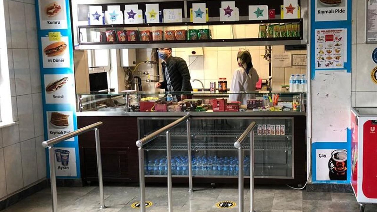 Okul kantinlerinde yeni dönem: Cips, kızartma ve asitli içeceklere yasak